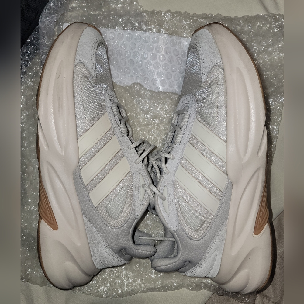 Adidas men Ozelle cloudfoam running shoes size 10 US men - Picture 2 of 8